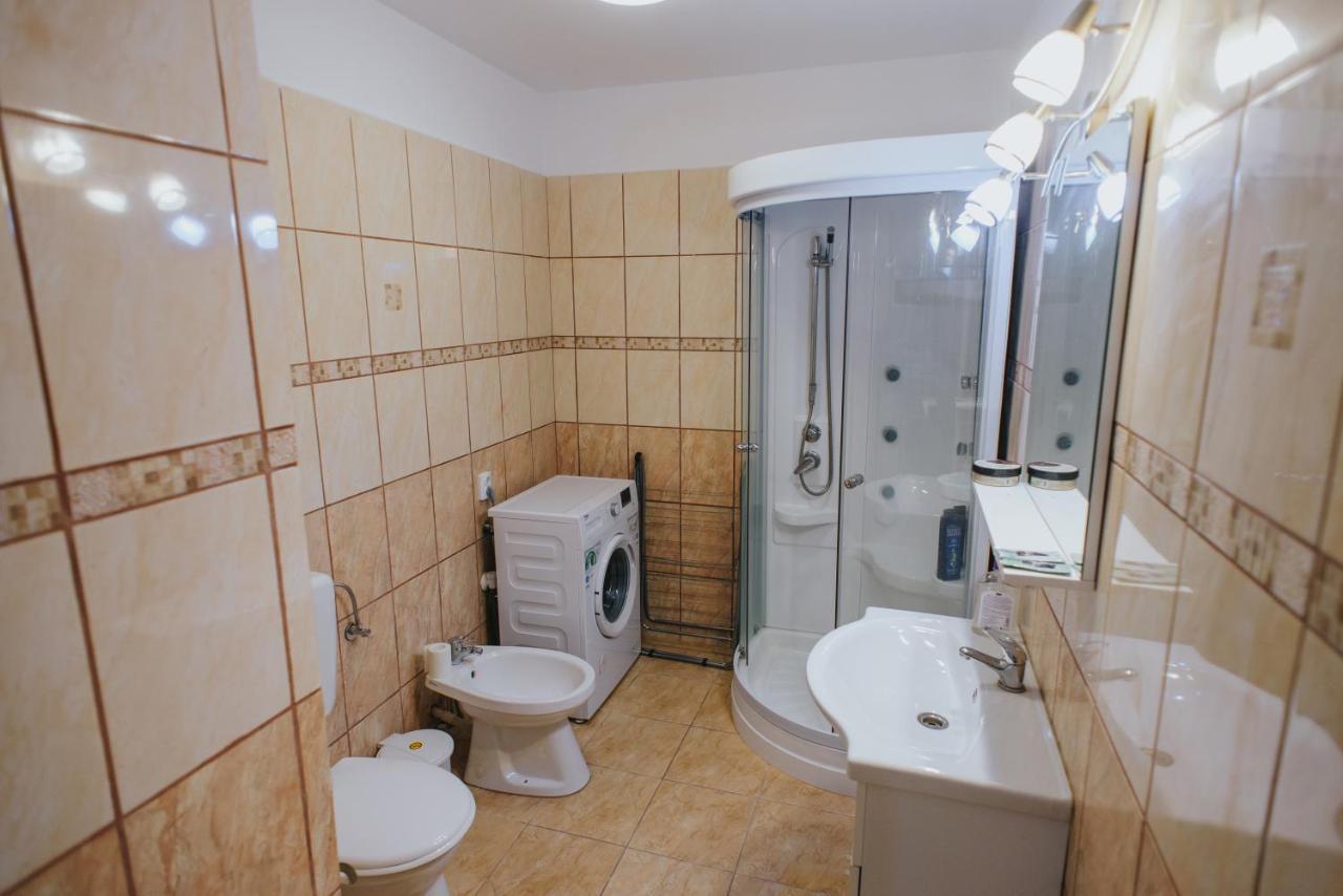 Noo'Vo Central Apartaments オラデア エクステリア 写真